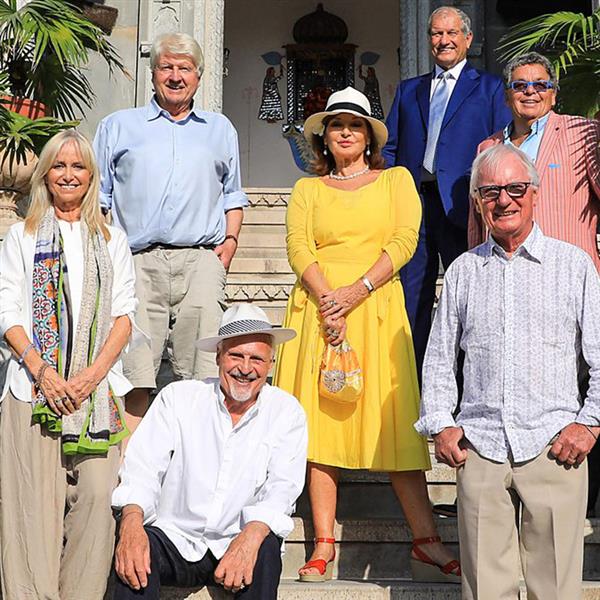 The Best Exotic Marigold Hotel Theme Tour